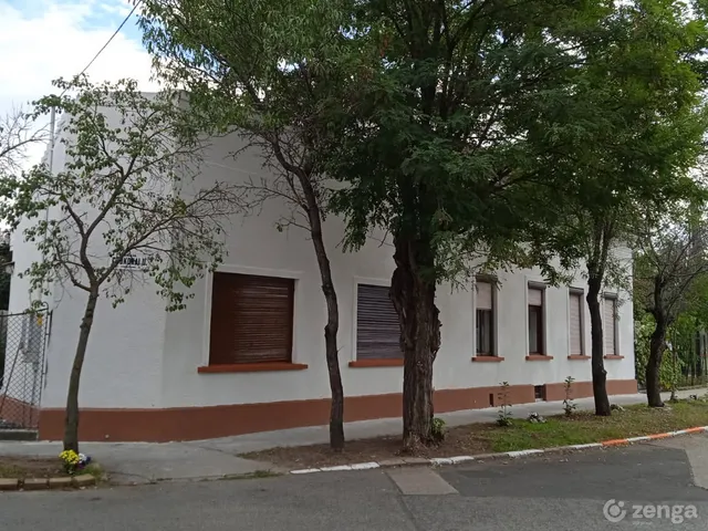 Eladó ház Budapest XVIII. kerület, Újpéteritelep, Vasút utca 60. 105 nm