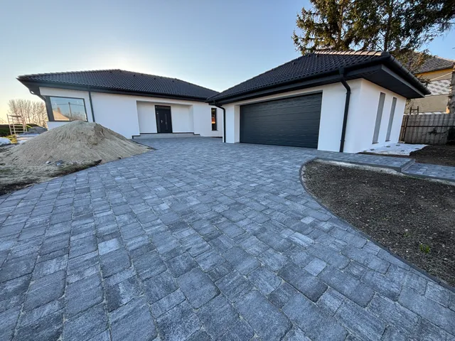 Eladó ház Vaszar 181 nm