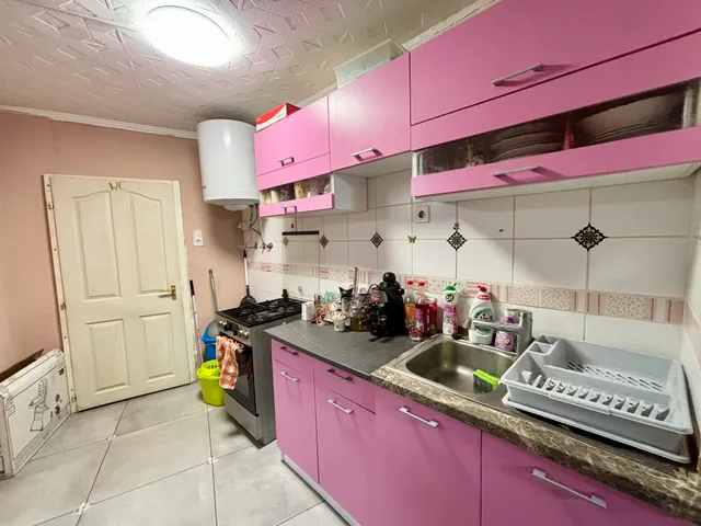 Eladó lakás Pápa, Belváros 38 nm