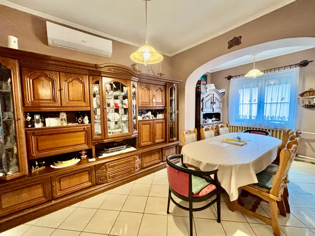 Eladó ház Ugod 140 nm