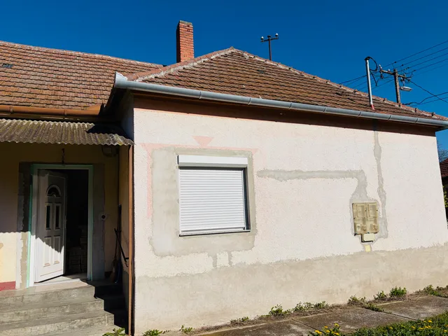 Eladó ház Dör 75 nm