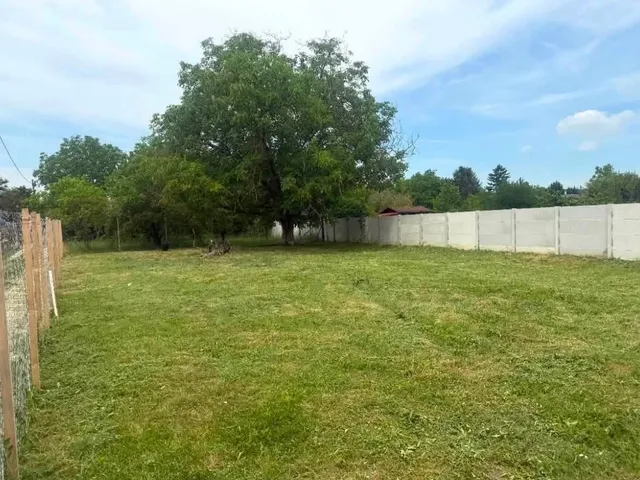 Eladó telek Győr, Górédűlő 798 nm