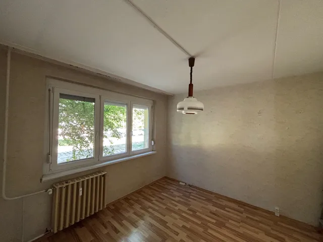 Eladó lakás Győr, Adyváros 55 nm