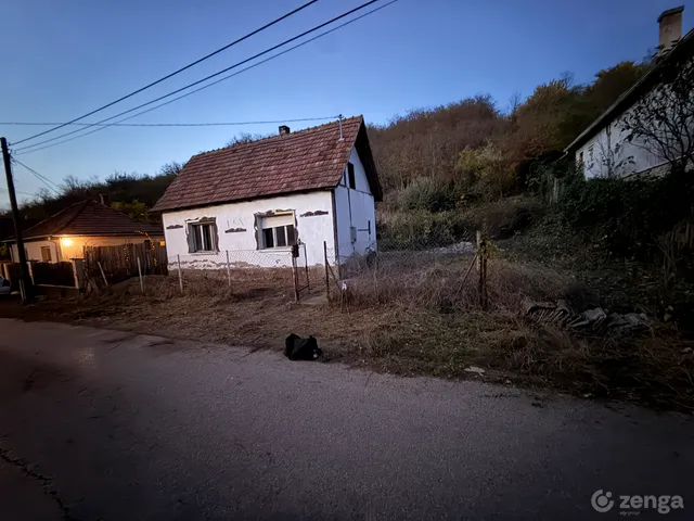 Eladó ház Mende 50 nm