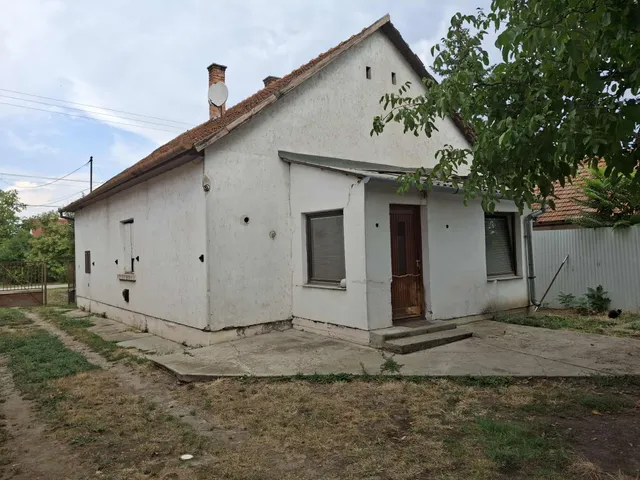 Eladó ház Békés, Ibrány 89 nm