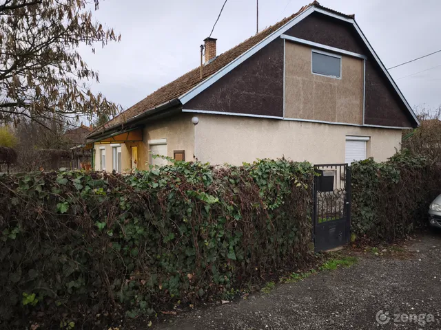 Eladó ház Albertirsa 90 nm