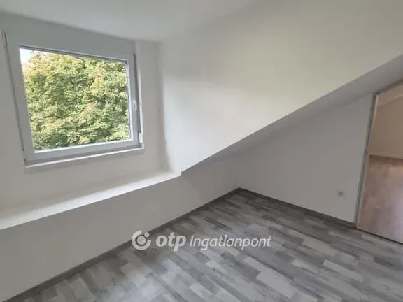 Eladó lakás Pécs 67 nm