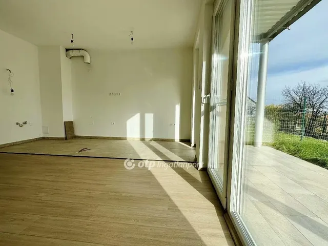 Eladó lakás Pécs 49 nm