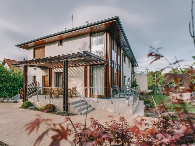 Eladó ház Balatongyörök, Csont Ferenc utca 16. 425 nm