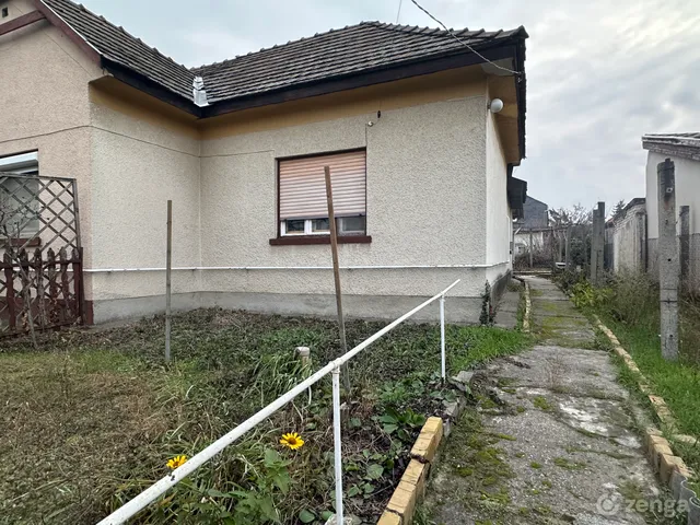 Eladó ház Budapest XXI. kerület, Királyerdő 48 nm