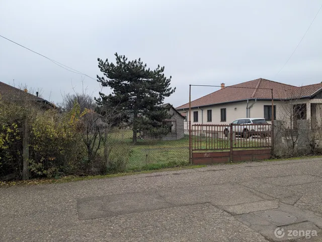 Eladó telek Szolnok, Szandaszőlős 904 nm