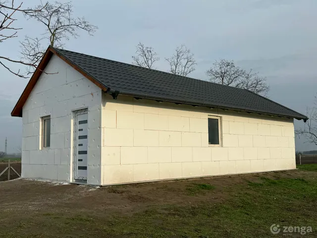 Eladó ház Tóalmás 51 nm