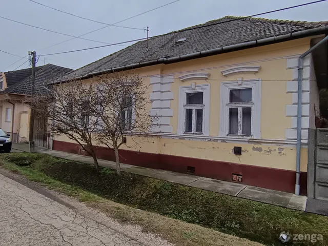 Eladó ház Cegléd 100 nm