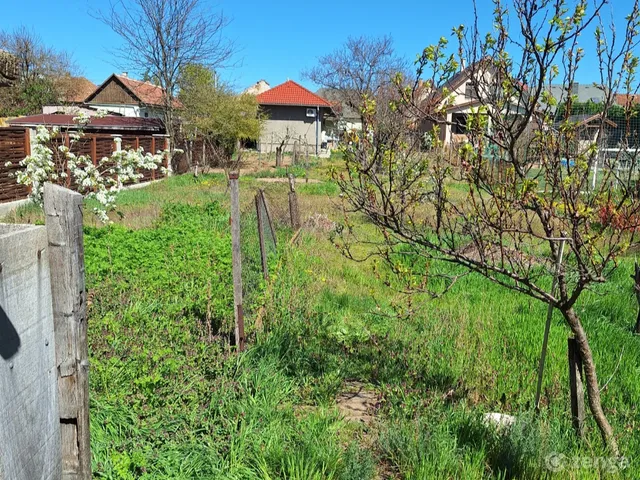 Eladó telek Budapest XVIII. kerület 614 nm