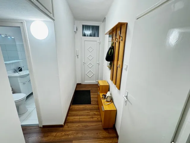 Kiadó lakás Győr, Nádorváros 42 nm