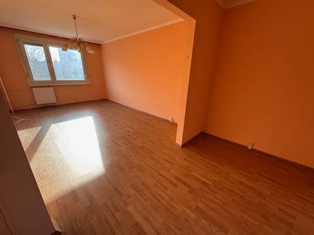 Eladó lakás Győr, Adyváros 62 nm