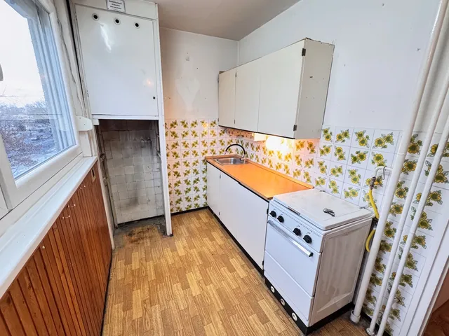 Eladó lakás Győr, Adyváros 62 nm