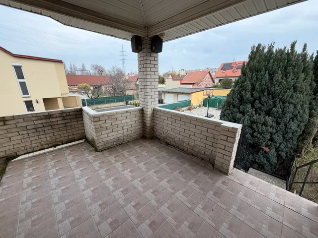 Eladó ház Győr, Nádorváros 150 nm