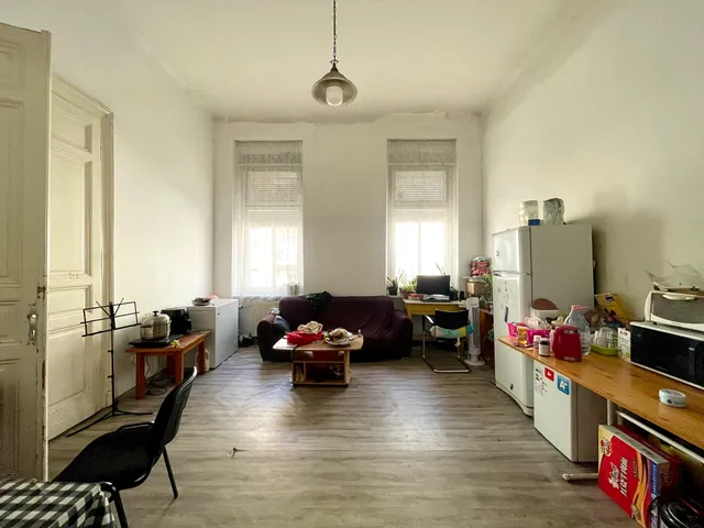 Eladó lakás Budapest VI. kerület, Nagykörúton kívüli terület 116 nm