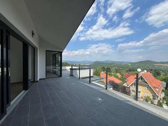 Eladó lakás Budapest II. kerület 123 nm