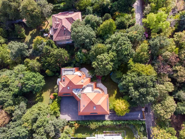 Eladó ház Budapest XII. kerület, Istenhegy 700 nm