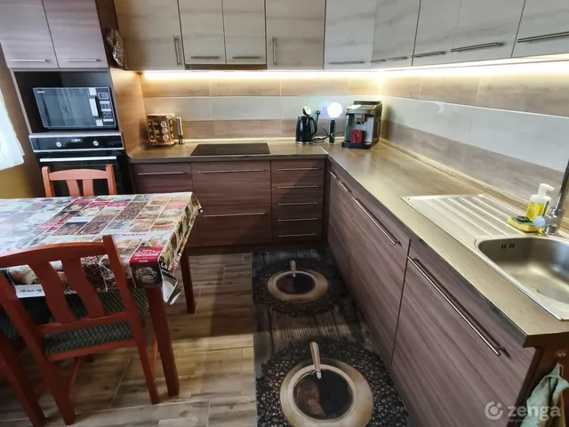 Eladó lakás Debrecen, Tócóskert 79 nm