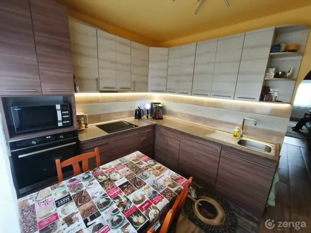 Eladó lakás Debrecen, Tócóskert 79 nm