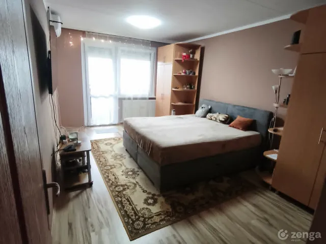 Eladó lakás Debrecen, Tócóskert 79 nm