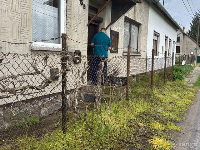 Eladó ház Tolna, Palé utca 15/B 78 nm