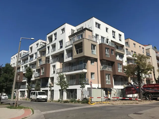 Kiadó garázs Budapest XIII. kerület, Angyalföld, Madarász Viktor utca 45 14 nm