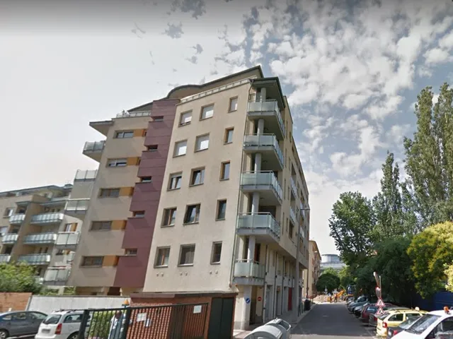 Kiadó garázs Budapest XIII. kerület, Lőportárdűlő 14 nm