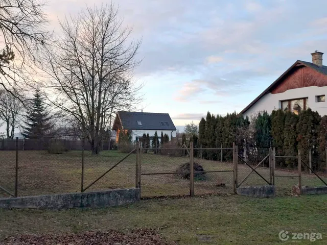 Eladó telek Szob 655 nm