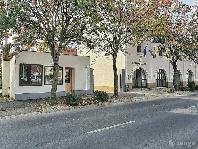 Kiadó kereskedelmi és ipari ingatlan Balatonfüred, Ófalu, Kossuth 6. 18 nm