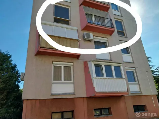 Eladó lakás Pécs, Kertváros 73 nm