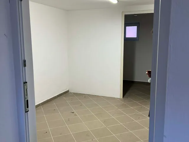 Kiadó kereskedelmi és ipari ingatlan Drávacsepely 290 nm