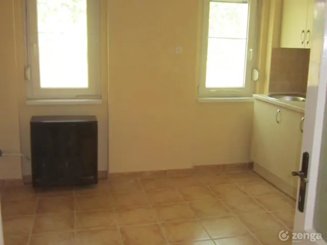 Eladó lakás Pécs, Ispitaalja 39 nm