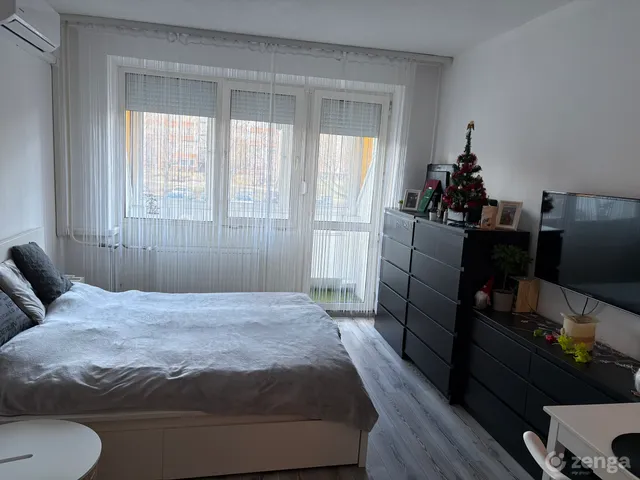 Eladó lakás Budapest XI. kerület, Gazdagrét 29 nm