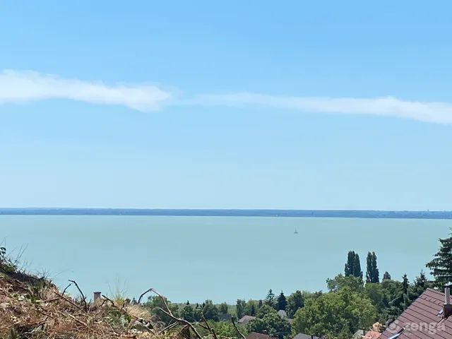 Eladó telek Balatongyörök 1200 nm