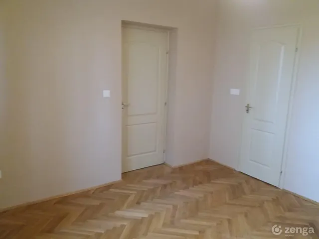 Eladó lakás Sümeg, Kálvária tér 9. 53 nm