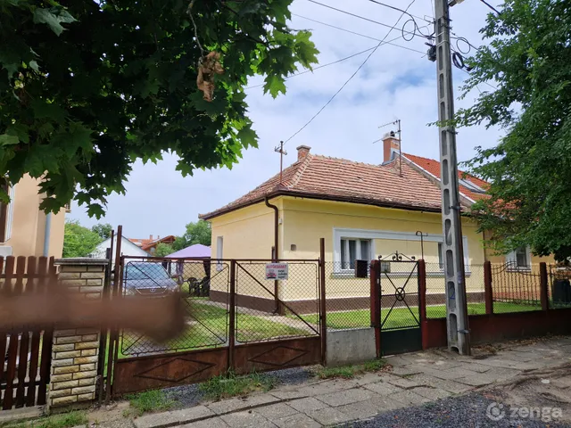 Eladó ház Debrecen, Kertváros 65 nm