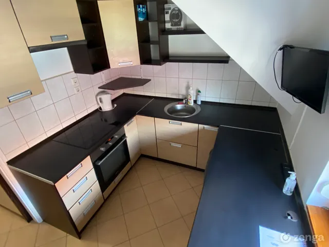 Eladó lakás Szolnok, Belváros 30 nm