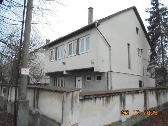 Eladó ház Kazincbarcika, Kertváros 180 nm