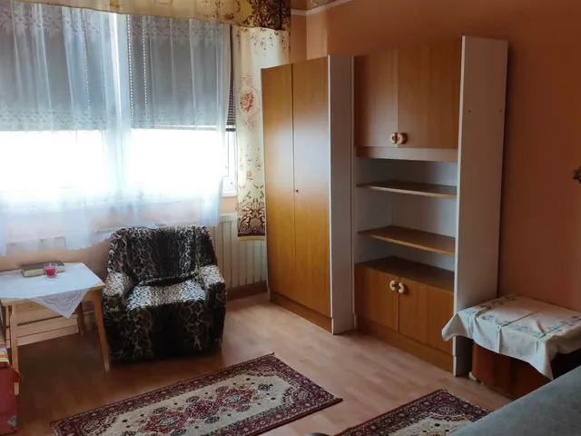 Eladó lakás Kazincbarcika, Újkazinc, Gyulai Pál utca 57 nm