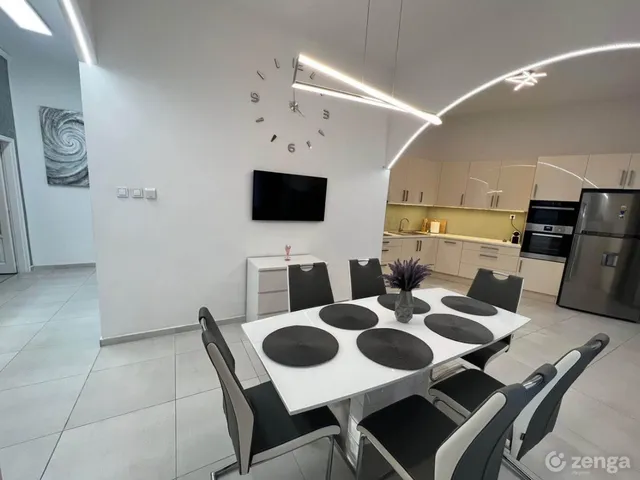 Eladó lakás Budapest VI. kerület, Nagykörúton belüli terület, Bajcsy zsilinszky ut 5 100 nm