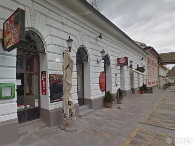 Kiadó kereskedelmi és ipari ingatlan Kecskemét, Belváros 74 nm