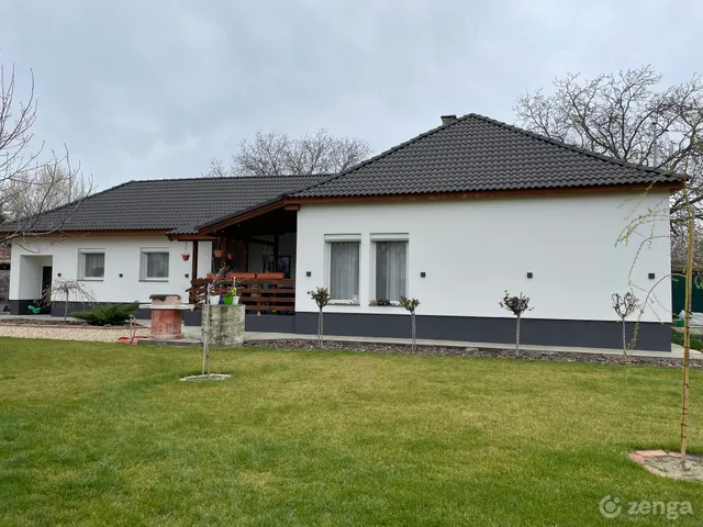 Eladó ház Tököl 105 nm