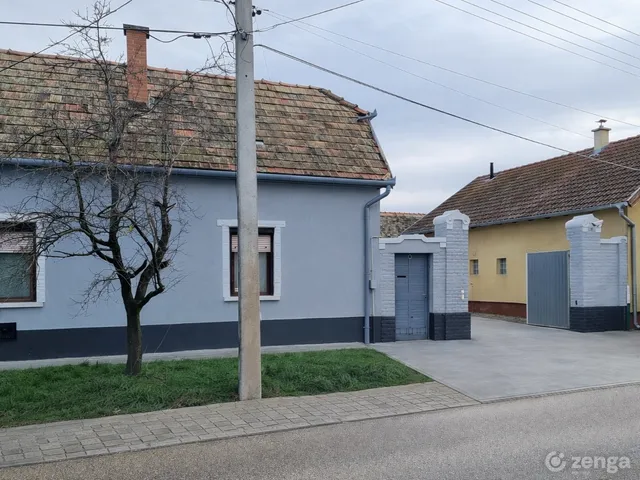 Eladó ház Nagykőrös, Tormás 96 nm