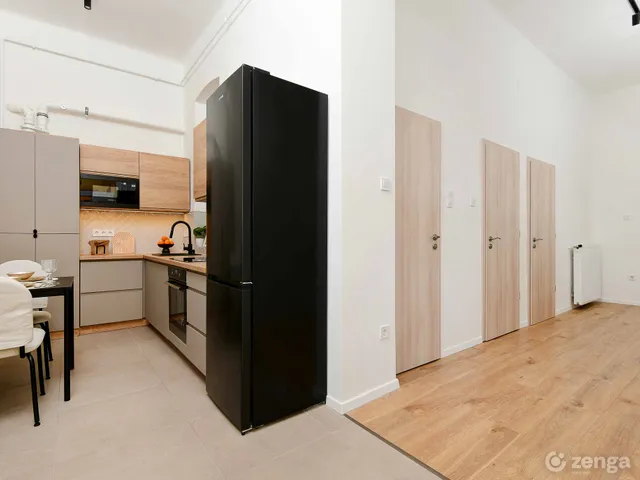 Kiadó lakás Budapest VIII. kerület, Corvin negyed 81 nm