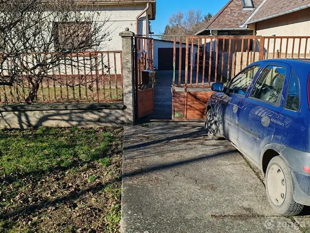 Eladó ház Nagyoroszi 80 nm