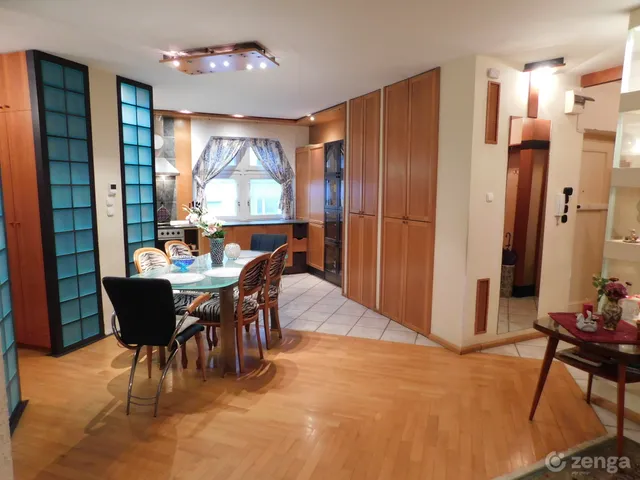 Eladó lakás Kecskemét, Belváros, Kőhíd 82 nm